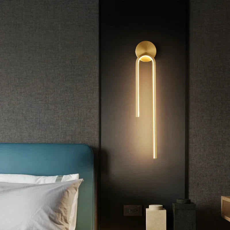 Velora | Luxe LED Wall Lamp For Modern Living Spaces