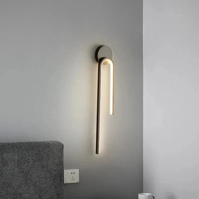 Velora | Luxe LED Wall Lamp For Modern Living Spaces