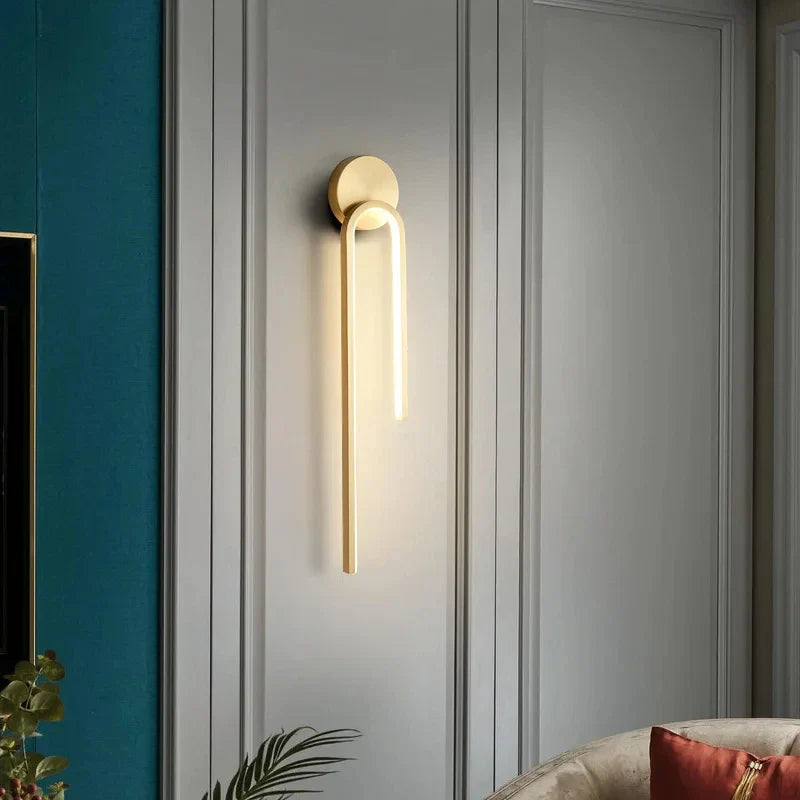 Velora | Luxe LED Wall Lamp For Modern Living Spaces