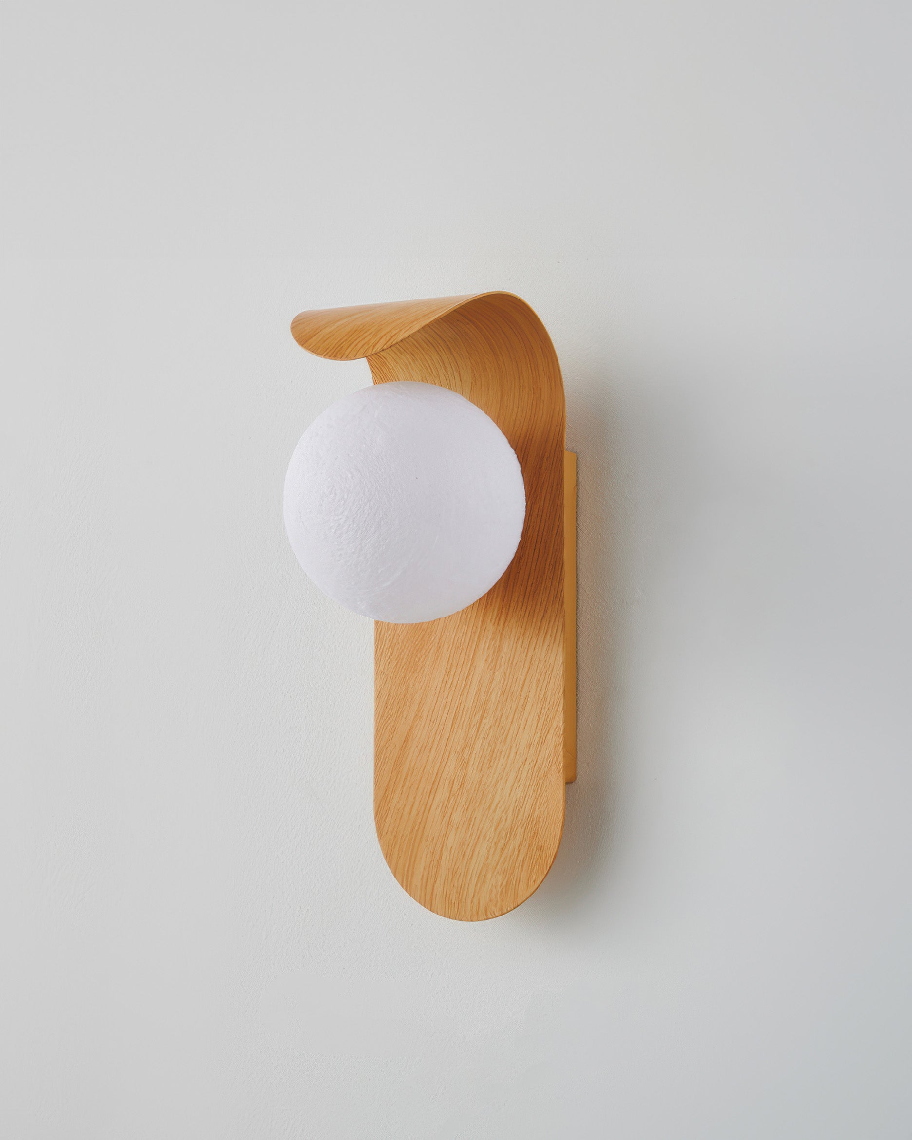 Lámpara de Pared de Dormitorio Medieval Francesa Lysandre para Iluminación Ambiental Regia en Áreas de Estar y Dormitorios